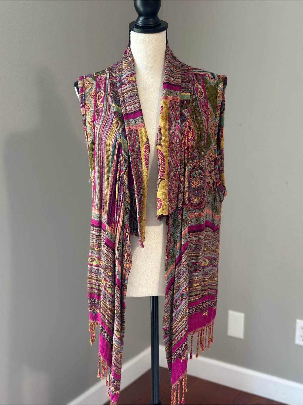 Hippie Artsy Boho Open Front Draped Fringe Vest with Vibrant Paisley Print